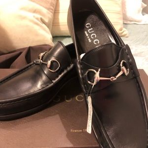 Authentic Gucci leather loafer. Men size 10 US.